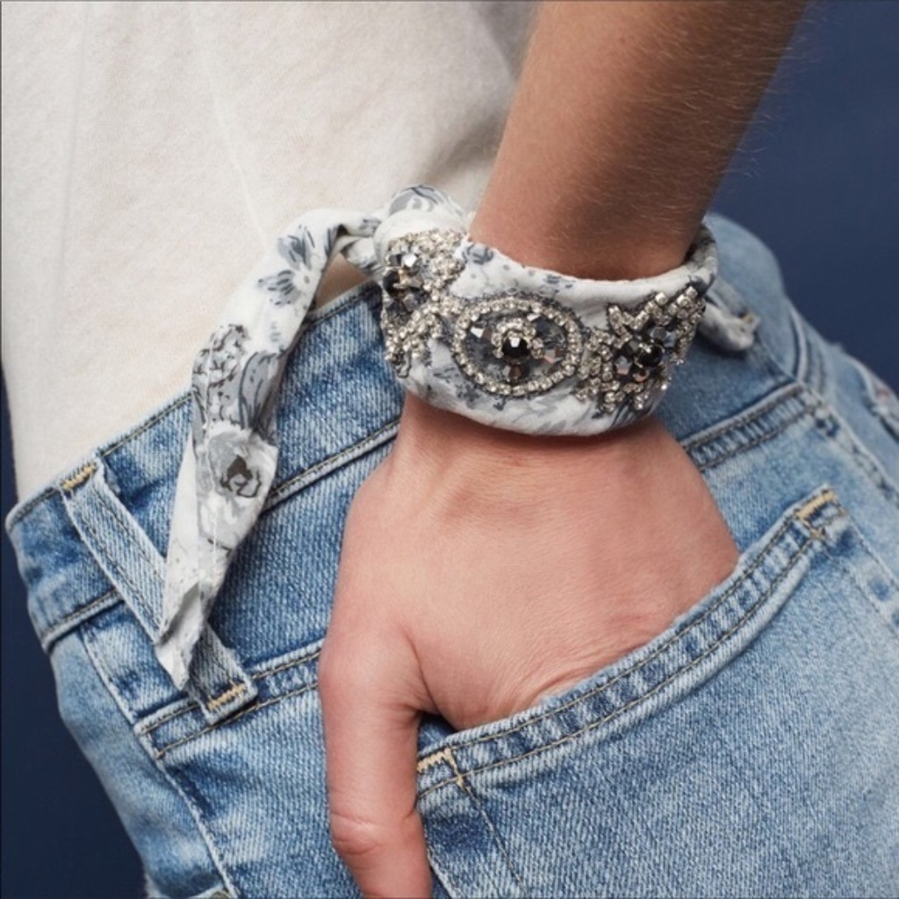 Anthropologie Brayden Bandana Bracelet - Picture 8 of 8
